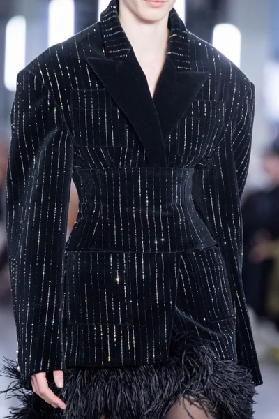 Look 177